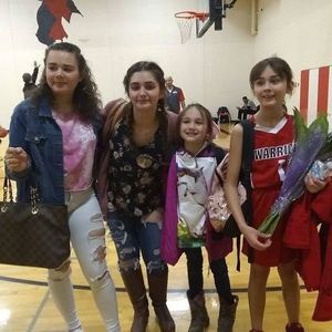 Meet your Posher, Ramona